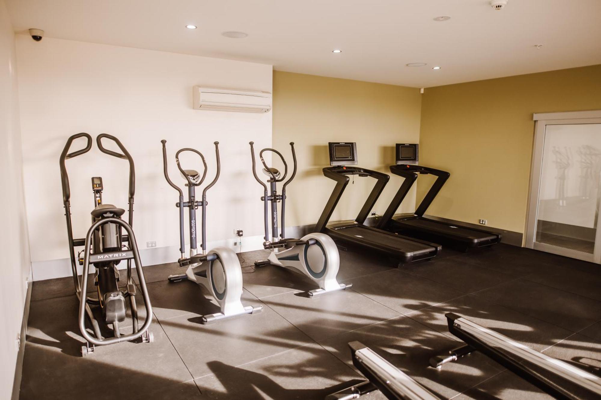 York Cove Hotel George Town Esterno foto