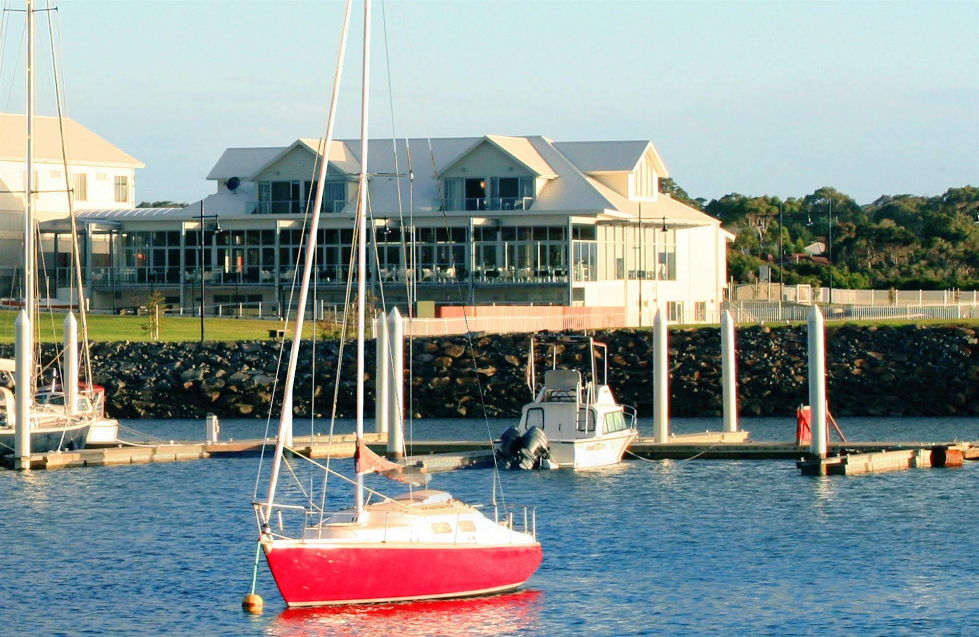 York Cove Hotel George Town Esterno foto
