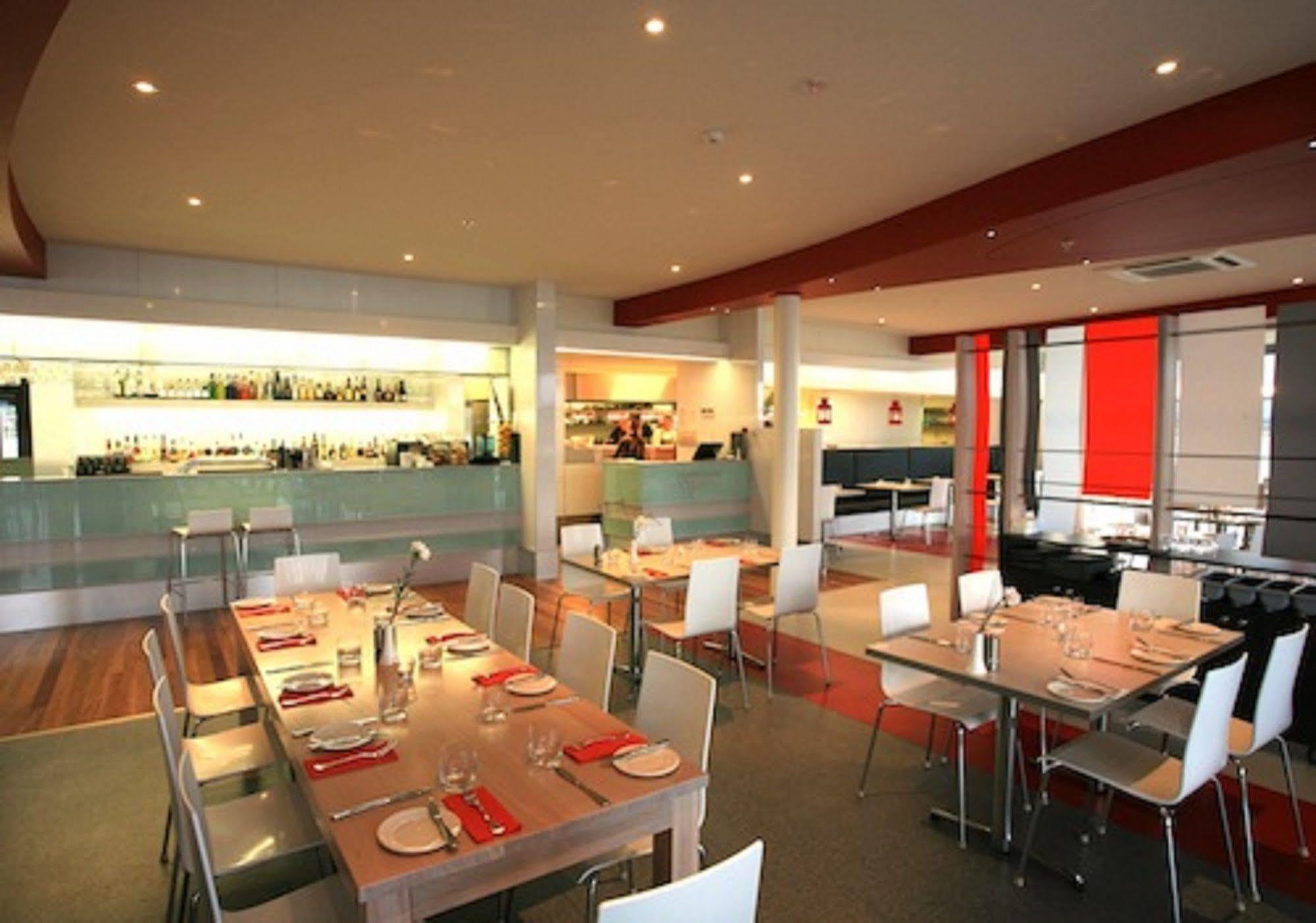 York Cove Hotel George Town Esterno foto